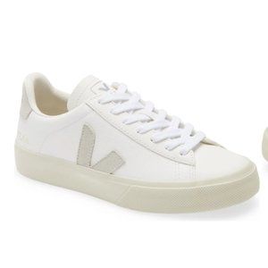 VEJA Campo Sneaker in Extra White Natural Suede